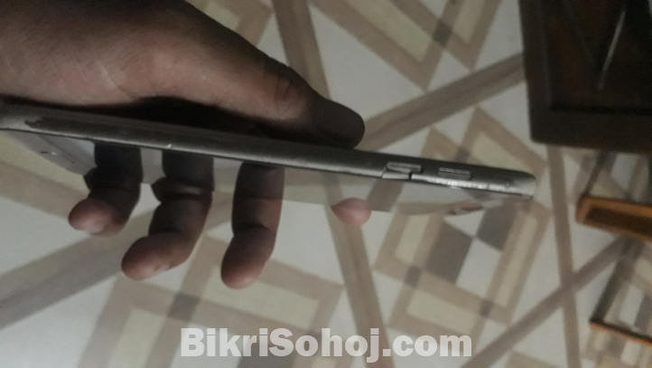Samsung Galaxy j4